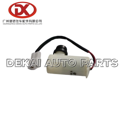 Scheibenwischer-Waschmaschinen-Pumpe Isuzu Electrical Parts 8978551380 8 97855138 0 NKR55