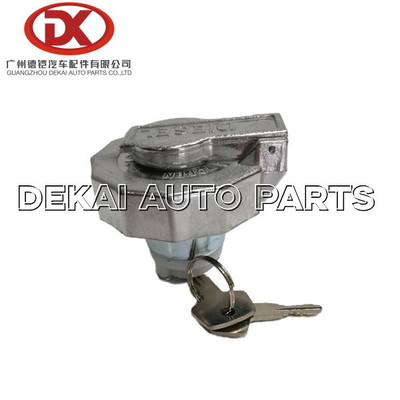 Behälter-Kappe 8970956862 8979948211 NHKR ISUZU Truck Parts Metal Fuel