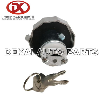 Behälter-Kappe 8970956862 8979948211 NHKR ISUZU Truck Parts Metal Fuel